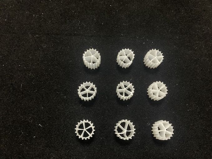 इंडस्ट्रियल मूविंग बेड बायोरिएक्टर MBBR कैरियर मीडिया 25X4 Mm 0