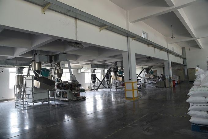 Tongxiang LuoX Plastic CO.,LTD कारखाना उत्पादन लाइन 0